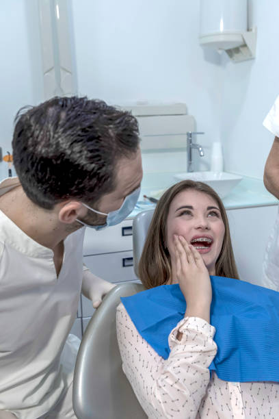 Best Pediatric Emergency Dentist in Roland, IA